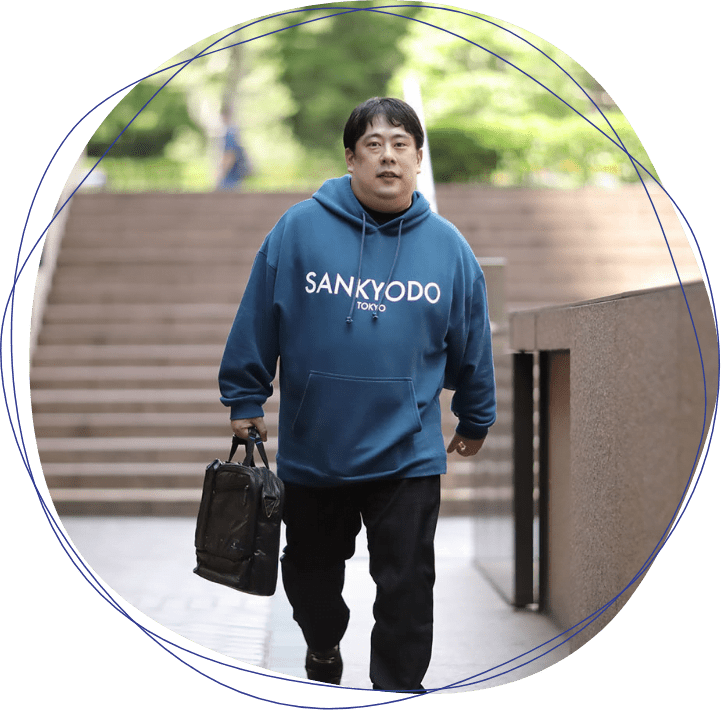 社内外問わず貢献できる人材になりたいです
