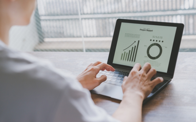 説明資料を画面共有できる