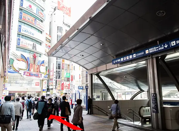 3. 八王子駅ロータリー